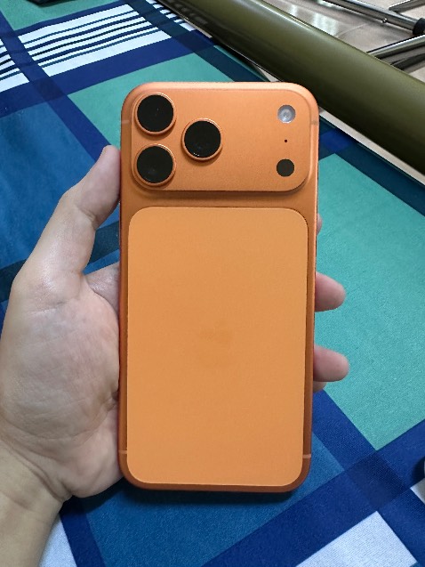 Giao hàng nhanh
Đóng gói cẩn thận
Hàng nguyên seal 😛😛😛
Nhìn chung là good

1 thắc mắc là giá trên sàn cao hơn giá hãng công bố