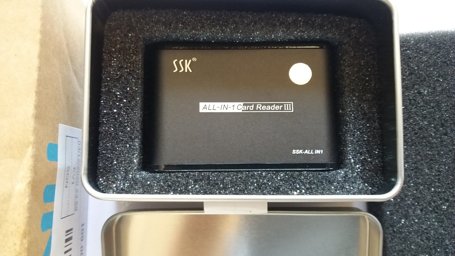 Giao hàng nhanh, đóng gói cẩn thận, xử đung tốt, time chép file khoản 20mb/s
Điểm trừ duy nhất là mua ngày 1-12 mà tem bảo hành ghi tháng 9-2020