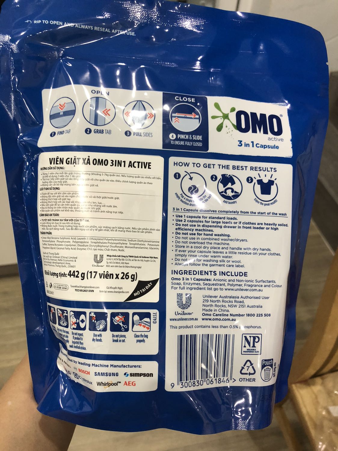 Viên giặt thơm, dễ sử dụng. Lúc mua thì thấy có quà tặng là khăn lau mà nhận hàng thì không thấy khăn đâu hết. Bù lại giao hàng nhanh, đánh giá 5 *