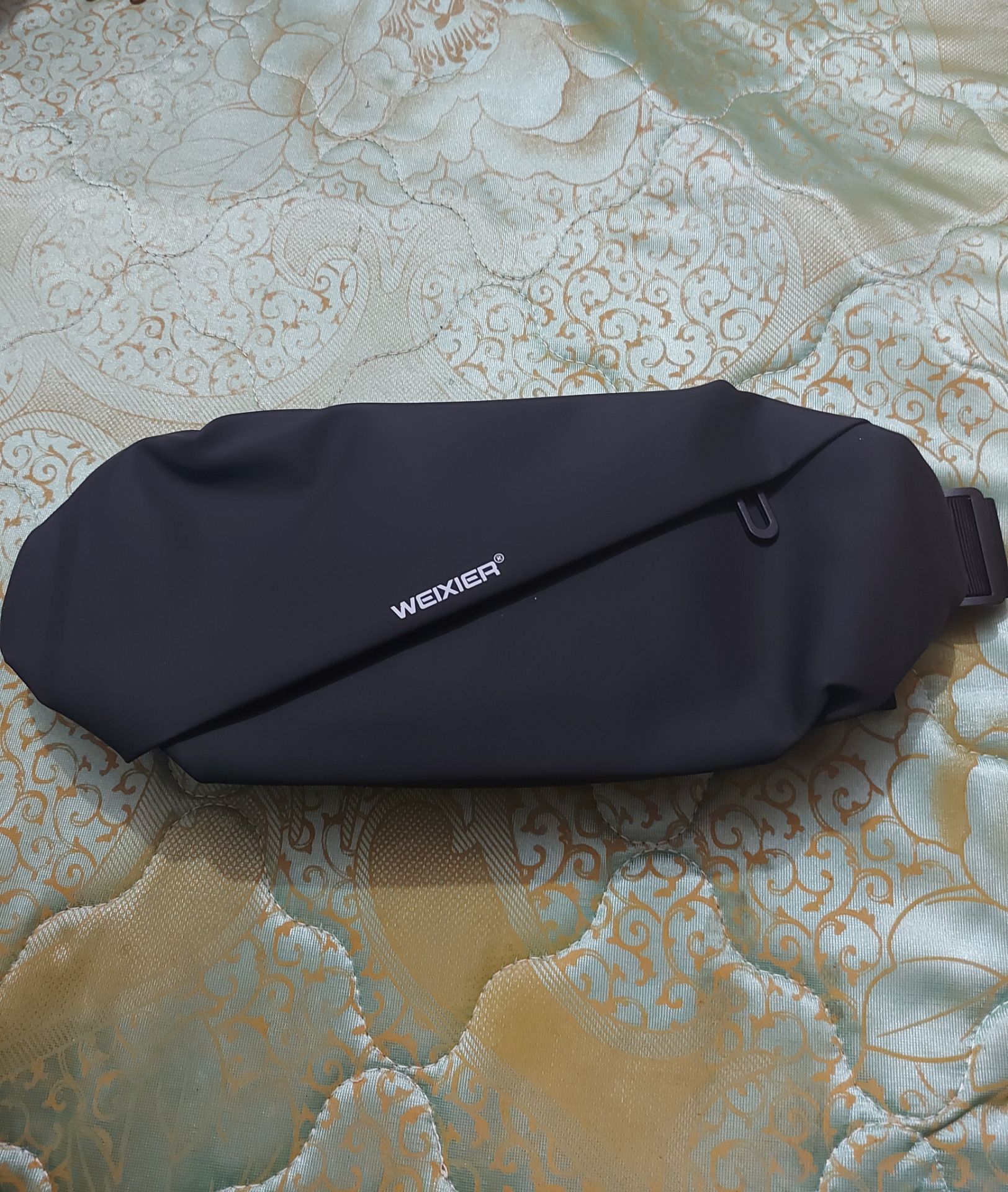 Túi đẹp, chất lượng ok, đóng gói kĩ, giao hàng nhanh. mọi người nên mua