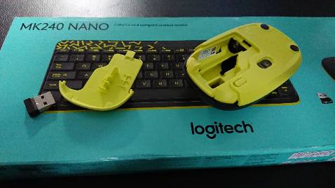 Shop NGUYENVUSTORE: Giao hàng nhanh - uy tín. Sản phẩm rất ổn về chất lượng và hình thức; gia thành rất vừa túi tiền. chuột và bàn phím phù hợp với những ai hay di chuyển và cần bàn phím nhỏ gọn thì MK240 là hợp lý; tuy nhien nếu đánh văn bản lâu bạn sẽ cảm thấy mỏi cổ tay tý. Chuột thì mình thấy chạy mượt và mình đã dùng test online cho kết quả rất tốt. Giá cả hợp lý; sản phẩm thương hiệu tốt. Cảm ơn shop, và sẽ tiếp tục ủng hộ.