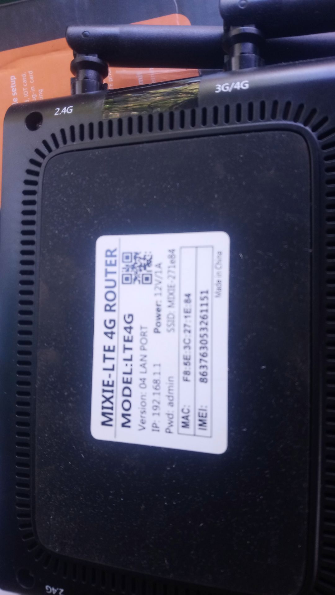 Treo đầu dê bán thịt ***. gửi hàng không đúng như mô tả. Trả hàng