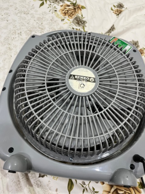 Mua quạt dùng được mấy ngày thì bị lỗi, gửi bảo hành mất thêm 1 tuần rồi Tiki gửi lại cho cái quạt đã qua sử dụng. Cách làm việc rất tệ Mua quạt dùng được mấy ngày thì bị lỗi, gửi bảo hành mất thêm 1 tuần rồi Tiki gửi lại cho cái quạt đã qua sử dụng. Cách làm việc rất tệ