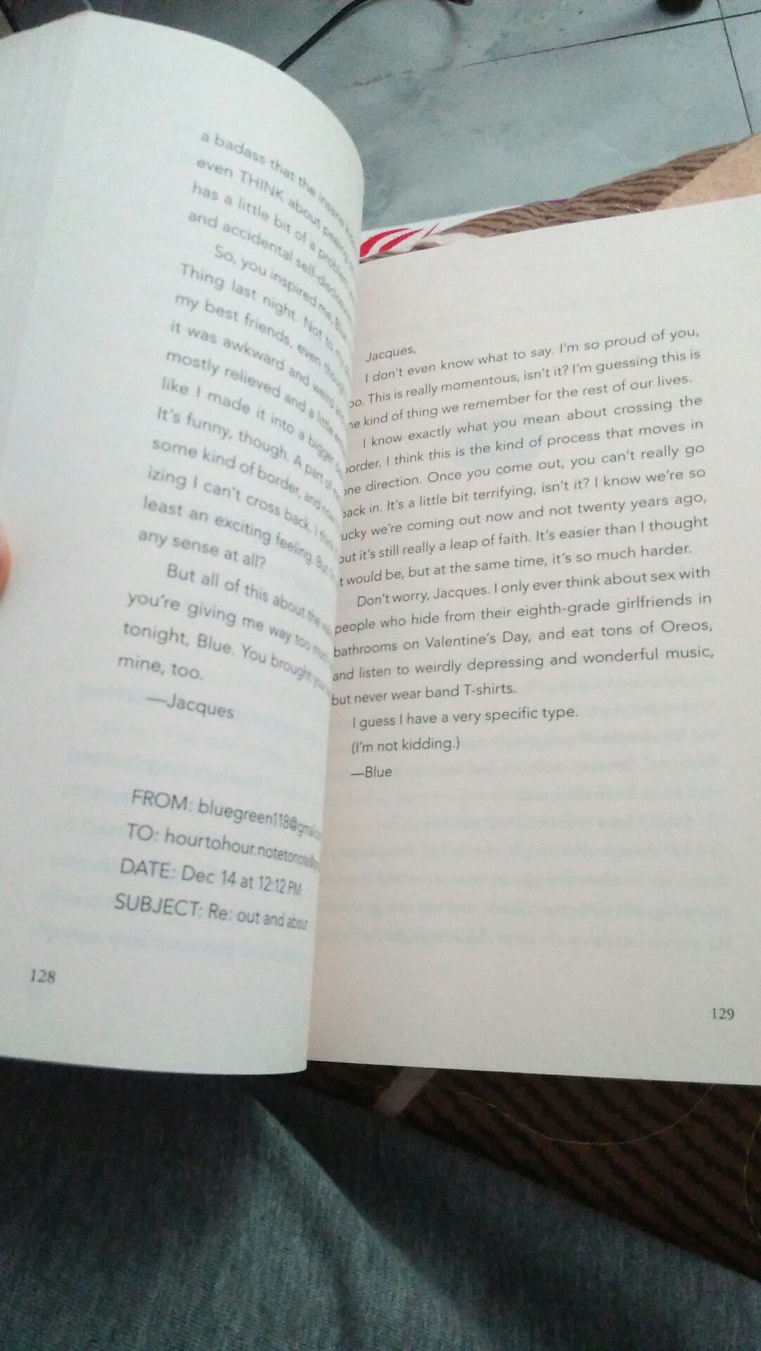 giao hàng siêu nhanh và hàng cũng khá đẹp, phù hipwj