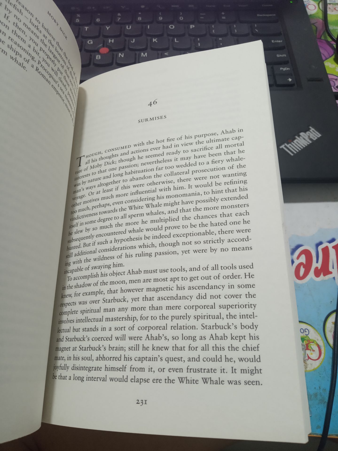 Giao hàng nhanh, sách chất lượng tốt, không có lỗi gì về hình thức. Giá cả quá rẻ cho một cuốn ngoại văn, lại còn là tác phẩm Moby Dick nổi tiếng.
Font chữ nhỏ hơn so với những cuốn sách tiếng Việt thông thường nhưng với một cuốn ngoại văn mà bìa đẹp, giấy tốt, giá rẻ như thế này thì không thể phàn nàn được. Hầu hết các cuốn ngoại văn bản đẹp, chữ to thì giá sẽ khá cao