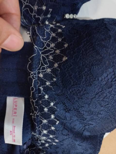 Chất lượng áo lót tuyệt vời tgian giao hàng nhanh shop phục vụ nhiệt tình chu đáo ncl khá hài lòng với chất lượng áo lót này