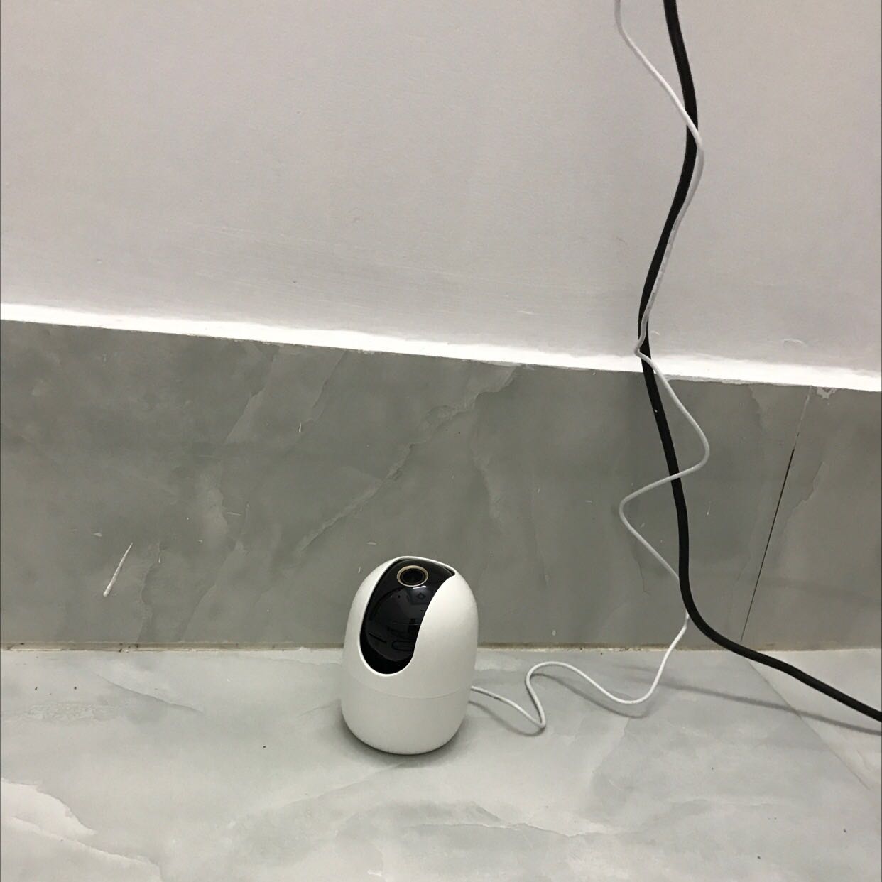 Sản phẩm giống mô tả, *** thử hình ảnh sắc nét. Đầy đủ linh phụ kiện lắp đặt. Cài đặt dễ dàng qua app imou life
Giao hàng nhanh. Nói chung là khá ưng