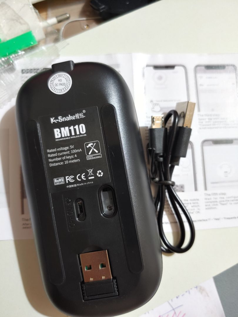 Chất lượng Sản phẩm rất tốt. Từ khi biết đến chuột A2 là tôi chỉ dùng mỗi loại này thôi. Dùng cực thích: Êm, mượt, pin được cả tuần có khi 10 ngày mới sạc lại. Đặc biệt là không có tiếng động khi Click chuột. Giá của Shop là rất cạnh tranh. Cảm ơn Shop, Cảm ơnTiki nhiều.