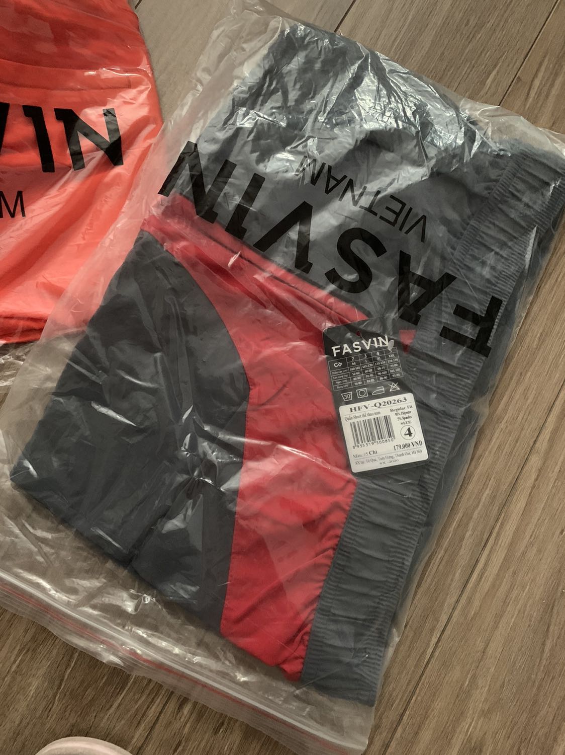 Sp đẹp giá rẻ rất đáng tiền, nên mua nhé, 10 đỉm chất lượng