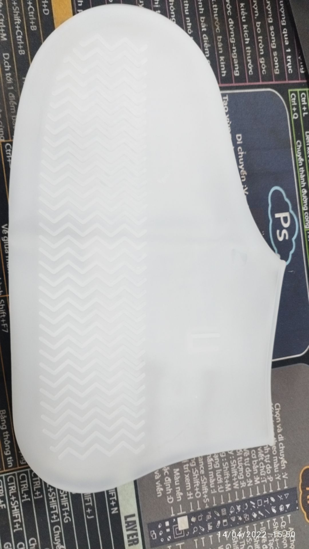 nhìn tưởng bự ai dè vừa đủ á. may mà chọn sizeL