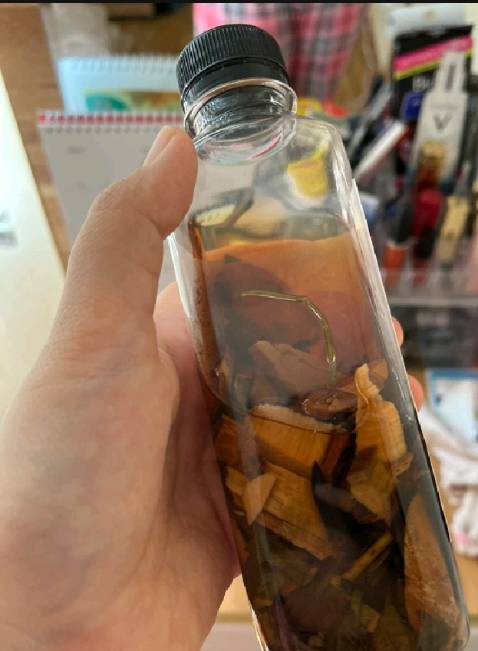 Giao hàng nhanh.
Đau răng súc lần đầu thâý đỡ là thật.
Sử dụng ngày thứ 3 đã hết ko đau nữa
Sản phẩm là thảo dược rất tốt nên dùng khi cần.