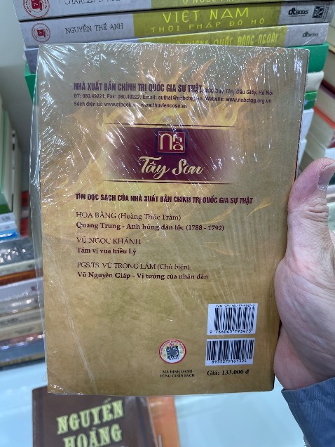 Sách mới tình trạng còn rất tốt . Cảm ơn Shop đã lắng nghe nhu cầu của mình