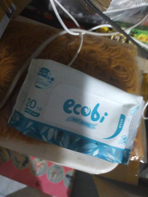 Chất lượng sản phẩm gói khăn giấy ướt baby thiên phúc rất được giao hàng đầy đặn như hình , shop giao tốt phục vụ tốt giao hàng nhanh ( giấy loại như hình đã dùng hết đăng tạm gói khác)