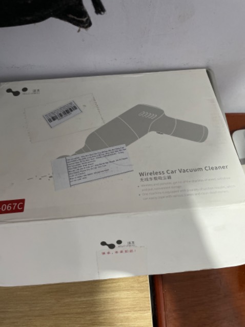 Máy ổn, lực hút vừa phải, hơi nhỏ, phù hợp hút nệm