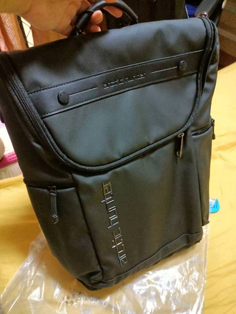 Ôi giòi ơi phải nói là tôi chọn đúng brand luôn í vừa đẹp sang - xịn - Xinh nhá . Ai do dự chốt đê kh phải lo đâu các bác !! 🙈 yêu lắm có cả thư và sticker yêu lắm nhìu nữa , ngăn cũng to nữa!!! Hài lòng lắm