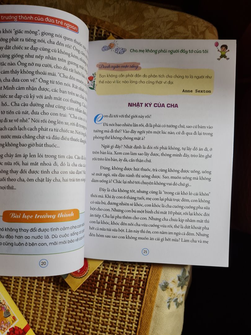 Bộ sách được in màu, chất lượng giấy tốt. Nội dung gồm những câu chuyện để rút ra bài học cho trẻ em.    Một số câu chuyện cổ tích, ngụ ngôn, hoặc về danh nhân khá hay và dễ hiểu. Tuy nhiên có 1 số câu chuyện điển cố lấy từ bên Trung quốc như kiểu đi đánh giặc, bày binh bố trận, ngôn ngữ xa lạ, gây khó hiểu cho trẻ em. Nói chung tạm chấp nhận được, chứ không quá xuất sắc.