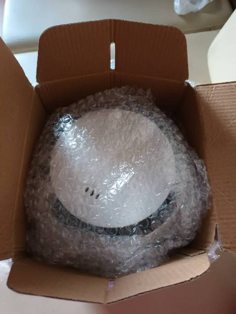 Sau 2 tuần sử dụng thì mình đánh giá khả năng hâm nóng đồ ăn đỉnh lắm nha. Tầm 10p là cơm canh nóng phỏng tay luôn á (t hâm bằng nước nóng vì cty có bình nóng lạnh). Nhưng mà k đậy nắp khi hâm thì hơi nước đọng vào cơm canh nhiều lắm nha mn, t phải lấy nắp đậy hờ lại cho đỡ đọng nước chứ k đậy kín. Nói chung là xứng đáng với giá tiền, nên mua nhé mn