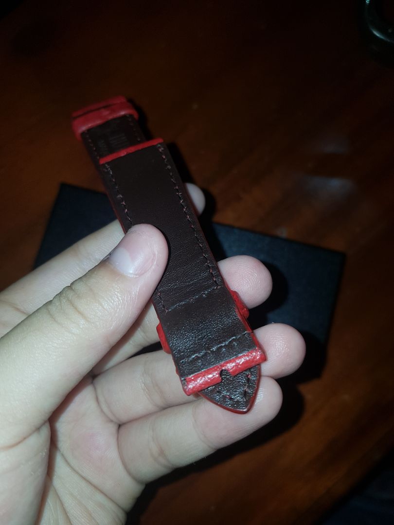 mình đã mua hàng bên bạn này trông rất tệ mình cần lời từ shop nhiều vết bị đốt và nhiều lớp bị keo trong rất kinh khủng keo rất dỏm mình bỏ tiền ra mua mà shop giao mình hàng như vậy thì mình khuyên mọi người đừng nên mua và mình sẽ không bao giờ mua ở shop này thêm 1 lần nào nữa