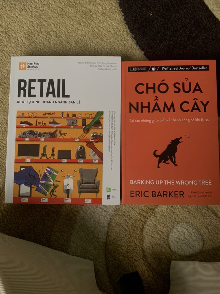 [PASS SÁCH]
sách đẹp góc cạnh không bị bong tróc. shop ship nhanh đêm htruoc đặt sáng hsau đã có 

sách mình đọc quá phổ quát nói khá chung chung về các phần trong mục lục, kiểu mỗi mục chỉ giới thiệu cũng không đi sâu hơn. sách phù hợp với những bạn beginner đang muốn khởi nghiệp nhưng chưa biết start từ đâu. vậy nên mình pass lại sách cho ai cần nhé 140k + freeship ạ đảm bảo sách mới cứng như chưa động vào ạ