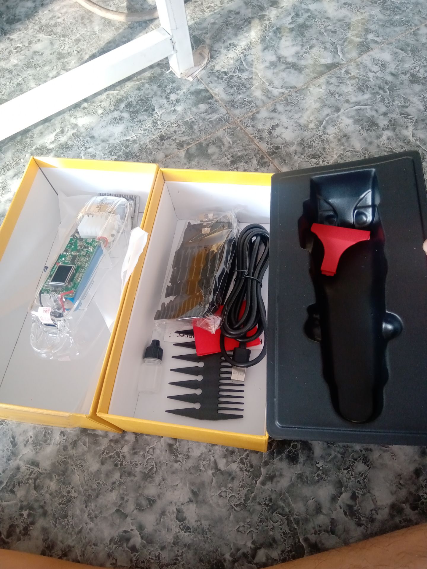 hàng chất như nước cất