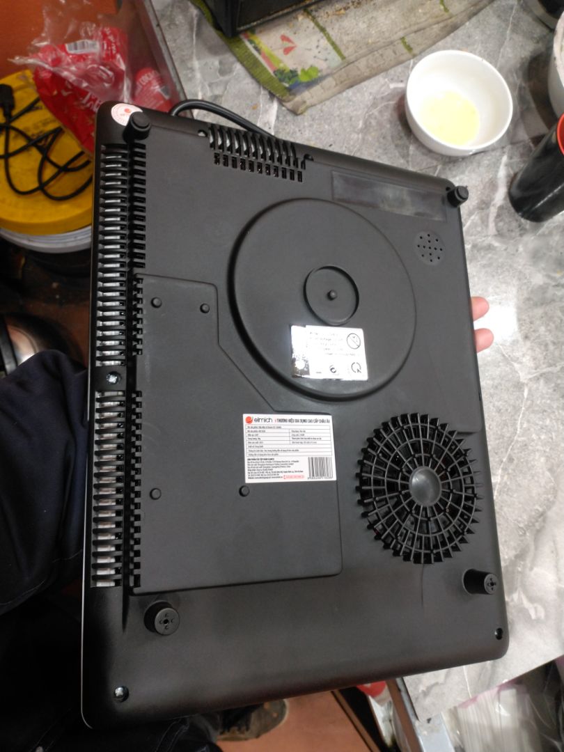 Bếp mua về *** luôn với nồi xương hầm 5 tiếng thấy ăn từ khá nhậy. Ăn từ càng.nhậy thì đun càng nhanh. Tiếc là ko có nồi kèm theo như sunhouse nhưng ko sao. Quan trọng là chất lượng quá ngon