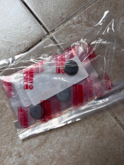 Chưa sử dụng nên chưa biết chất lượng! Hàng giao đóng gói tốt! Đủ số lượng pin