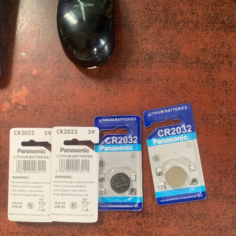 Sản phẩm đúng mô tả. Giao hành nhanh. Chưa dùng chưa biết chất lượng nhưng thấy đẹp. Made in indonesia hạn dùng 10 na9m