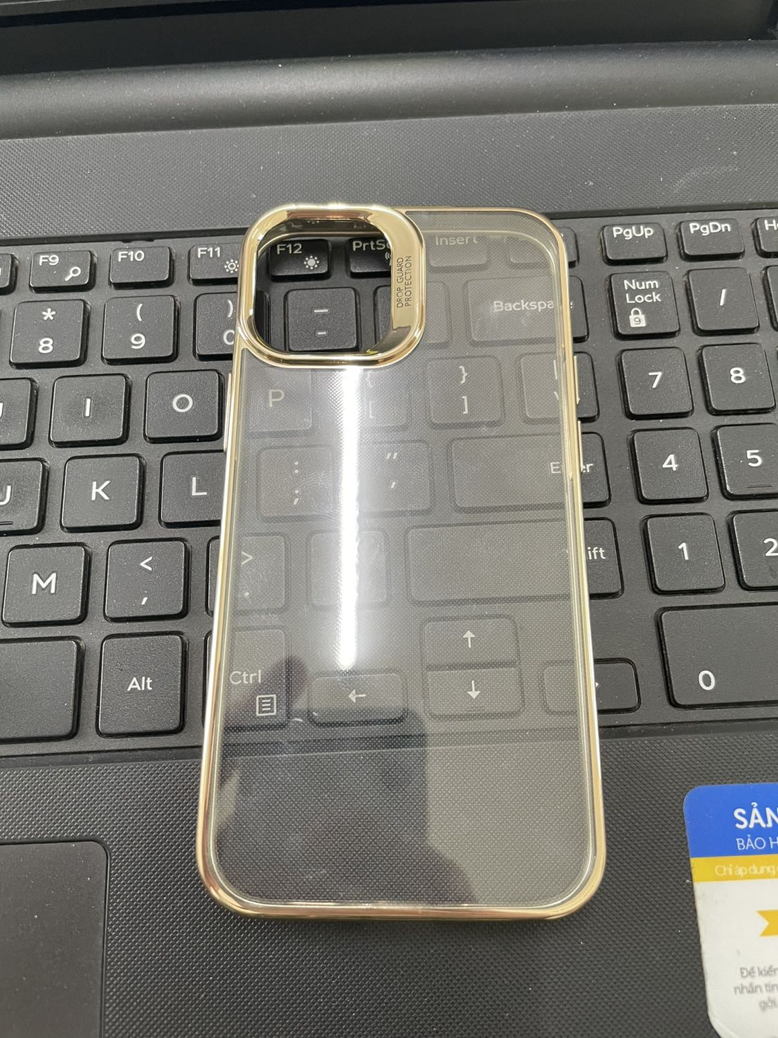 Hàng đẹp, ôm sát máy, chủ shop rất nhiệt tình, Tiki giao hàng tuyệt vời.