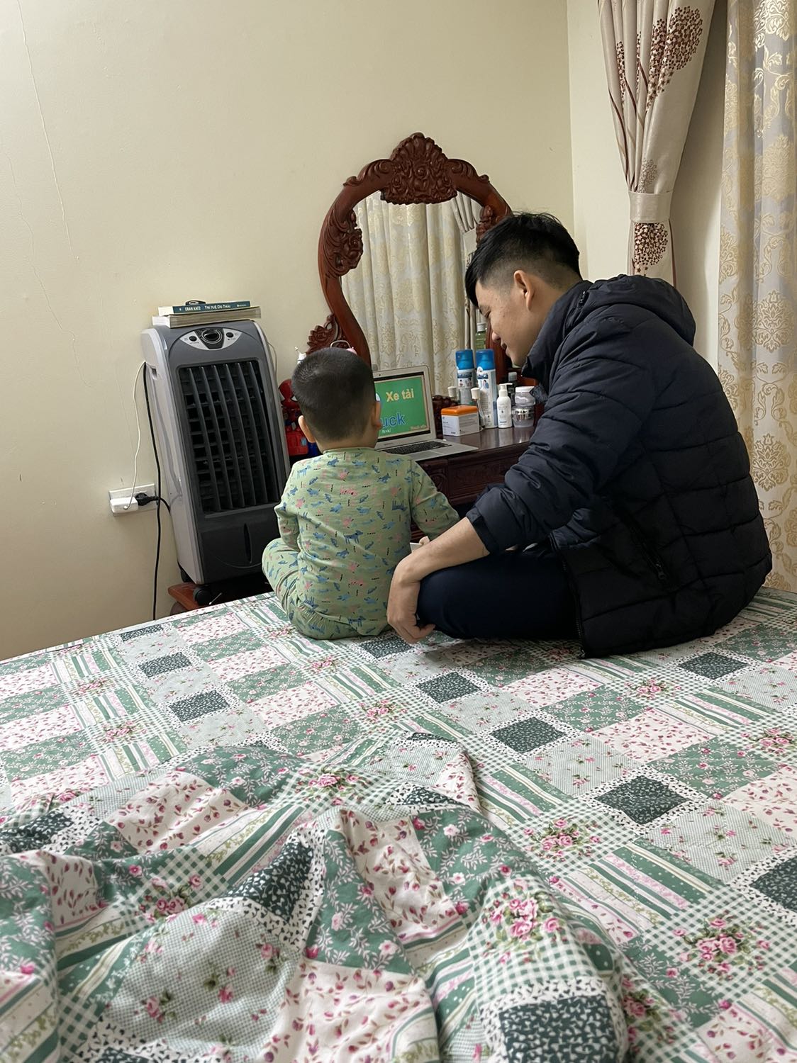 Hộp hơi rách và khá cũ, chưa sử dụng nên chưa rõ kết quả, Vận chuyển khá lâu 😓