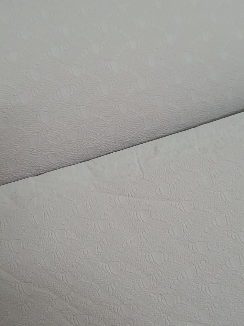 - Về phần đóng gói sản phẩm chưa ổn lắm khi chỉ quấn ni-long vì đây là sản phẩm rất dễ cấn rách, lủng khi vận chuyển.
- Chất lượng sản phẩm quá OK, quá tuyệt, dày dặn, mêm-mịn cảm giác êm ái.