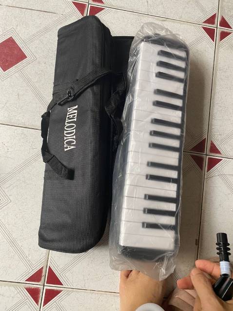 Sp ổn, màu xinh, đóng gói cx cẩn thận. Dử dụng âm thanh ổn, phím cx ra tiếng mượt. Shop cũng uy tín nữa, ủng hộ tiếp