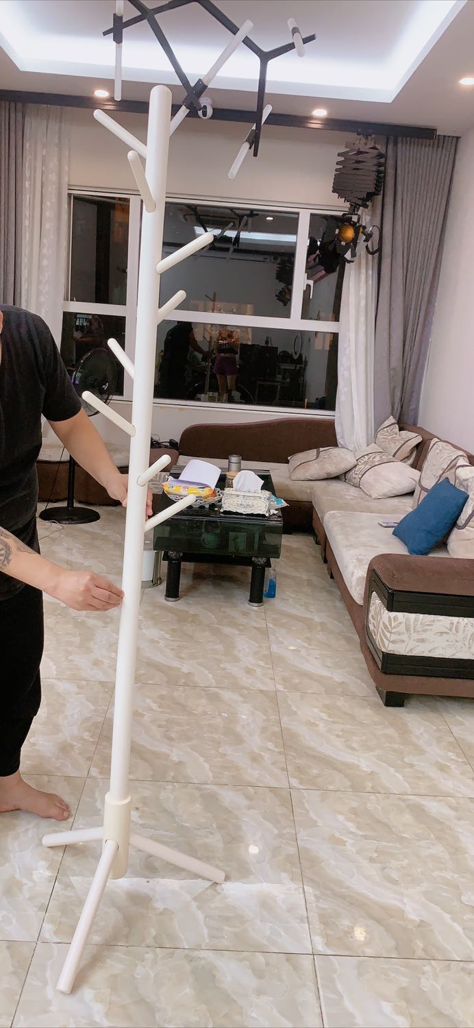 Tiki giao nhanh. Đóng gói tốt, đồ chắc chắn đẹp như hình. Mỗi tội giao sai màu vì mình mua màu trắng lại giao màu hồng phấn. Ngại đổi nên để dùng luôn