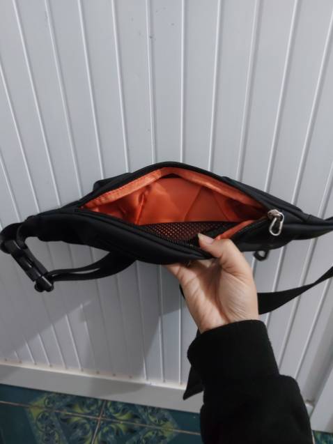 Túi đẹp, giá rẻ, nhỏ gọn đủ sử dụng, hàng chất lượng , quá OK nha shop..!