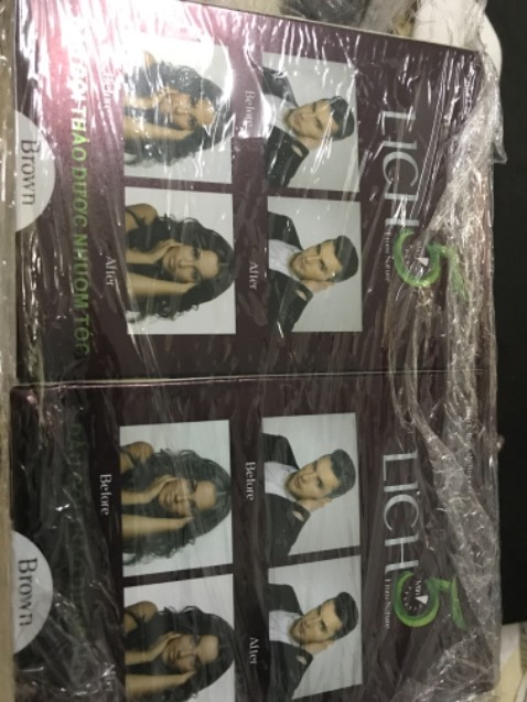 Giao không đúng sản phẩm, mình đặt đen nhưng lại giao màu nâu