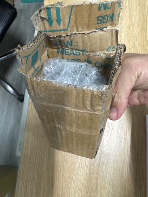 Sf ko sử dụng thế nao , gói ba bì TIKI nay lạ quá