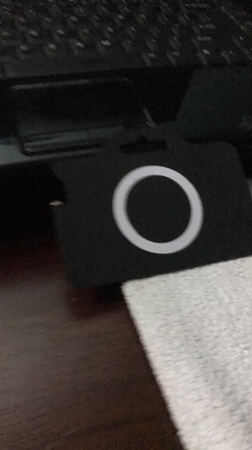 Sản phẩm OK hỏi khác chút vì ko có chữ viết trên bìa máy ảnh