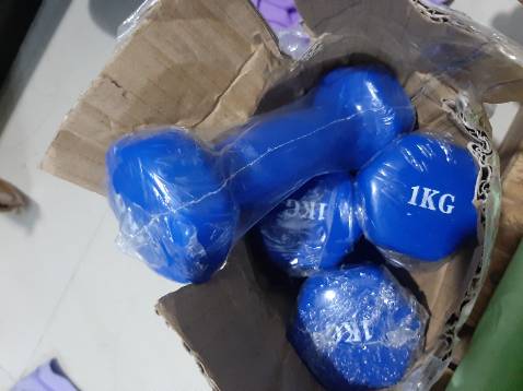 Giao hàng okie, hàng đúng như miêu tả. Giá tốt nhưng không được chọn màu