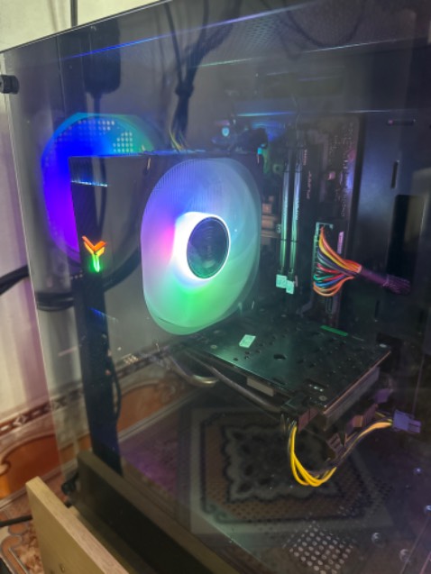 tản nhiệt hiệu quả , lắp dáp dễ dàng , giao hàng từ miền nam da bắc nhanh