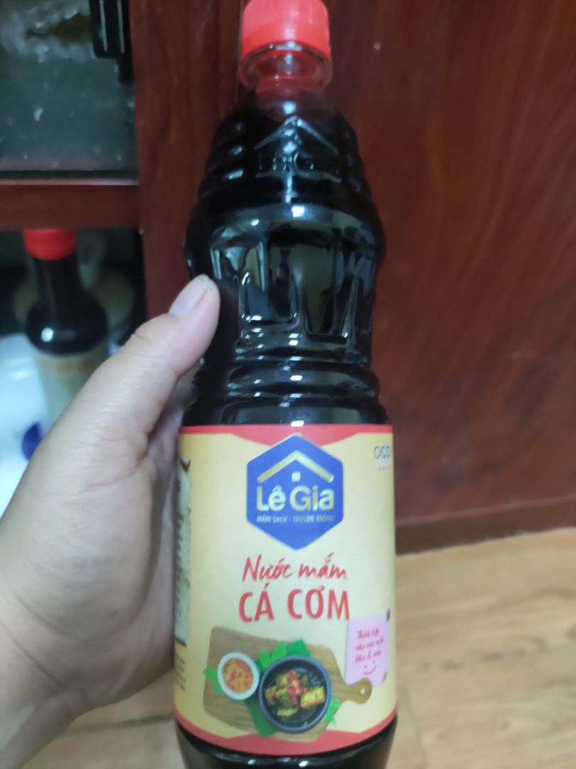 Lần đầu tiên mua nước mắm trên Tiki mà quá ngon luôn. Nước mắm rất đậm đà thích hợp để để ăn với các món chấm sẽ ủng hộ sản phẩm tiếp.