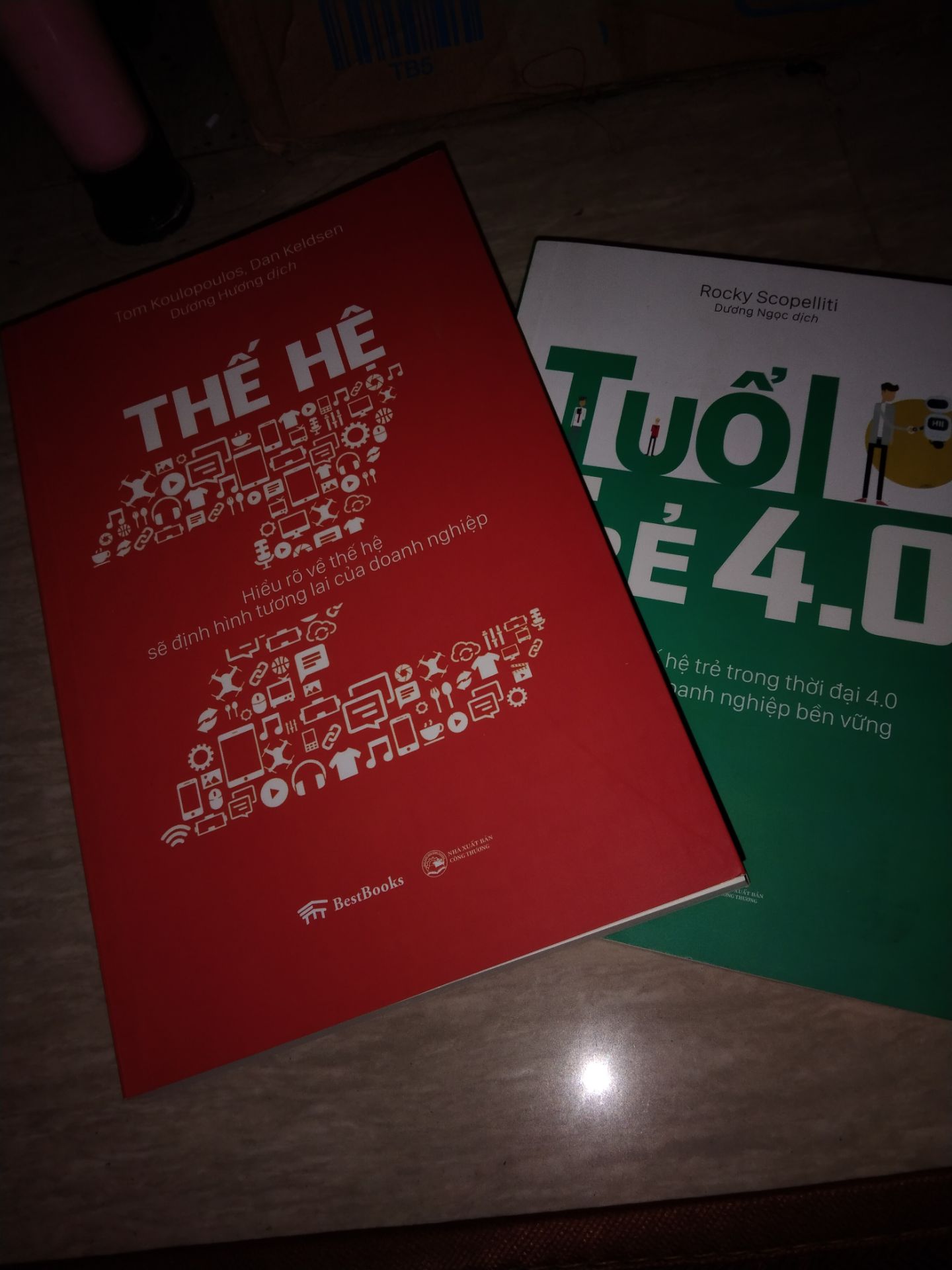 giao nhanh chưa đọc nên cũng không rõ nội dung lắm