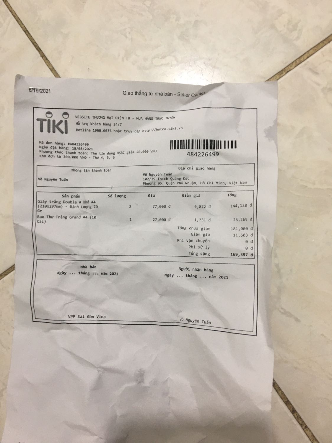 Có giao hàng đâu mà đánh giá tự ý đổi đơn