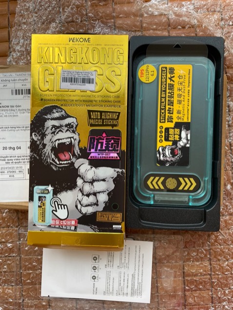 Hàng gửi đóng gói cẩn thận, dễ sử dụng đúng như hướng dẫn. Dán xong rất ưng ý với sản phẩm này, còn về độ bền sau khi sử dụng một thời gian mới đánh giá tiếp Hàng gửi đóng gói cẩn thận, dễ sử dụng đúng như hướng dẫn. Dán xong rất ưng ý với sản phẩm này, còn về độ bền sau khi sử dụng một thời gian mới đánh giá tiếp