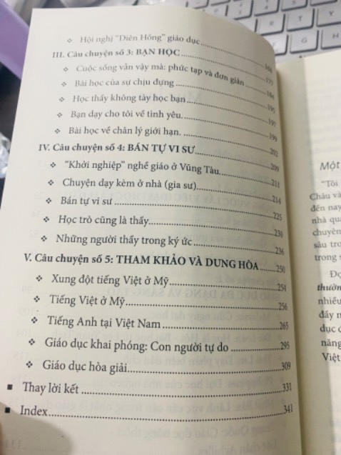 Sách về giáo dục