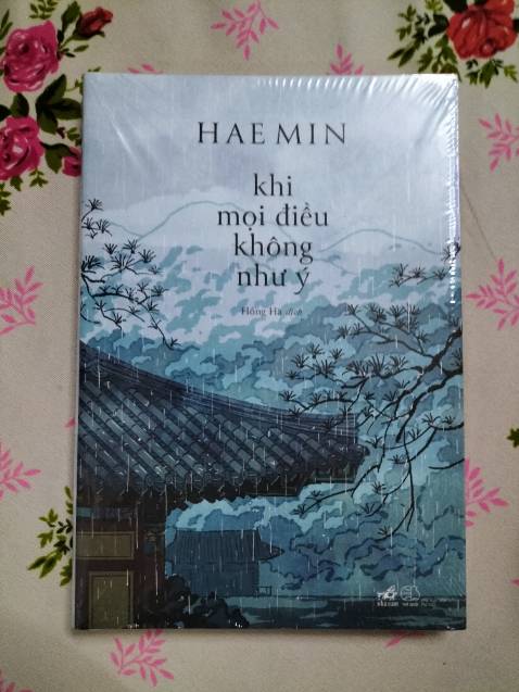 giao hàng nhanh, sách được đóng seal và bọc chóng sốc, kỹ, nội dung thì ko cần phải bàn nữa tuyệt vời, đã từng trải nghiệm qua tác phẩm của đại đức và rất ấn tượng với lối hành văn và cái nhìn của đại đức nên tiếp tục ủng hộ đại đức