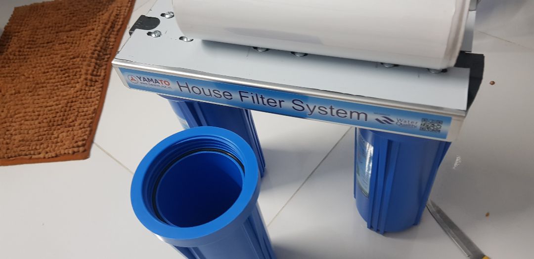 nhìn khá xịn sò. chưa lắp nên chưa đánh giá đc chất lượng. góp ý nhà cung cấp nên tặng kèm thêm dây nối tiêu chuẩn. bạn giao hàng khá lịch sự.