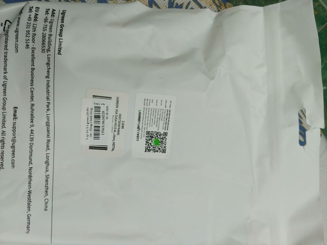 Giao rất nhanh, chỉ sau một ngày khi đặt. Đóng hộp tốt, sản phẩm như hình, chất lượng rất ổn, gắn vào màn lên ngay! Giao rất nhanh, chỉ sau một ngày khi đặt. Đóng hộp tốt, sản phẩm như hình, chất lượng rất ổn, gắn vào màn lên ngay!