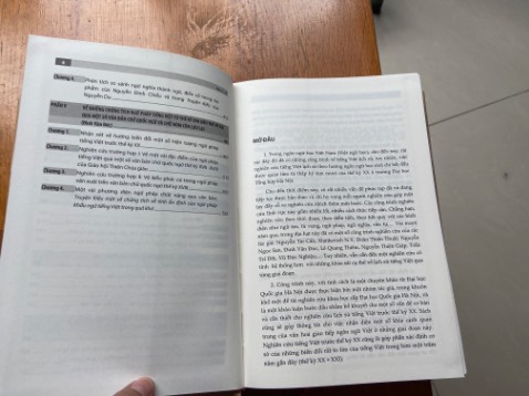 Một quyển sách hay cho bạn nào làm nghề viết! Rất đáng để tham khảo