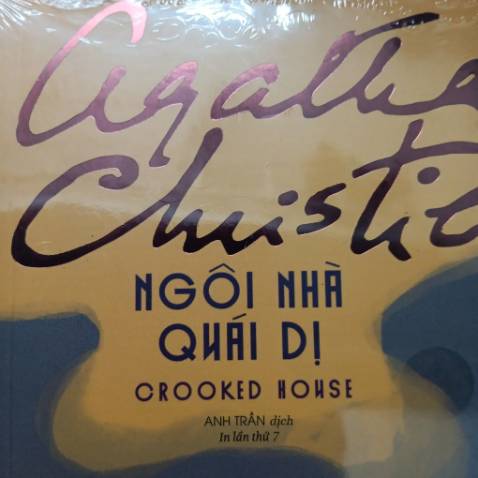 Tiểu thuyết của Agatha Christie thì quá nổi tiếng rồi, thử mua trên đây thấy gdich nhanh, giao hàng cũng nhanh, sách còn seal ngoài nên khá an tâm, nên canh sale mua cho rẻ
