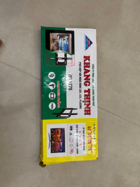 Mua một loại, giao một loại khác. Làm ăn lôm côm quá.