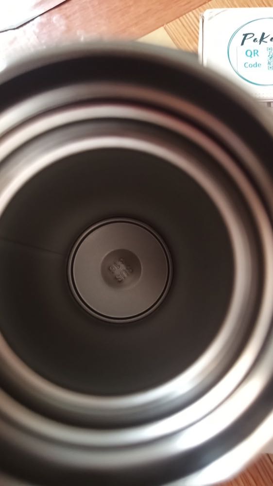 Mình mua về để giữ lạnh . Đá mình bỏ vào từ sáng đến chiều làm về vẫn còn ạ . Tuýt lưu ý nhỏ , nếu các bạn mua về giữ lạnh thì ko nên tráng nước sôi mà chỉ nên tráng bình bằng nước lạnh sạch rồi sử dụng ạ .